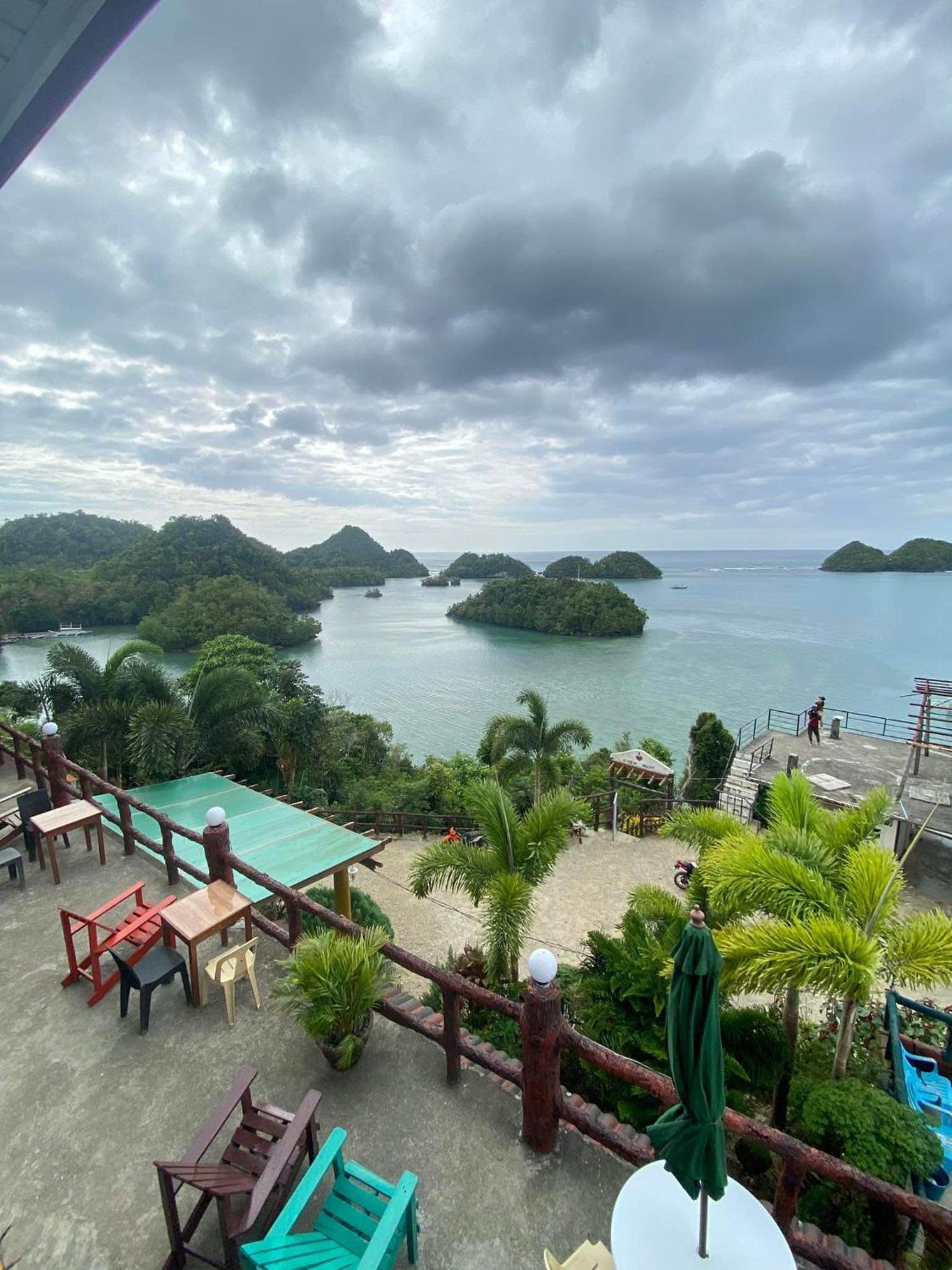 C View Resort Sipalay Eksteriør bilde